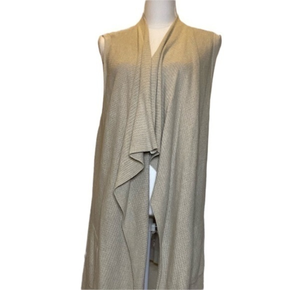 NWOT Banana Republic sleeveless cardigan sweater